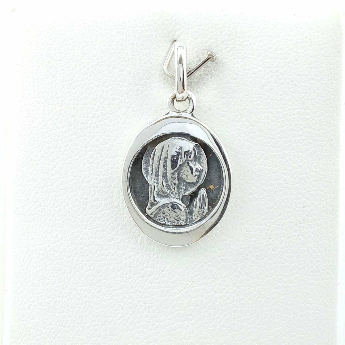 Medalla religiosa de plata 925, Virgen Niña. 
