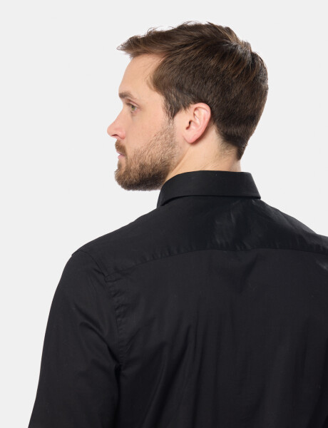 CAMISA LISA SPORT CON SPANDEX Negro