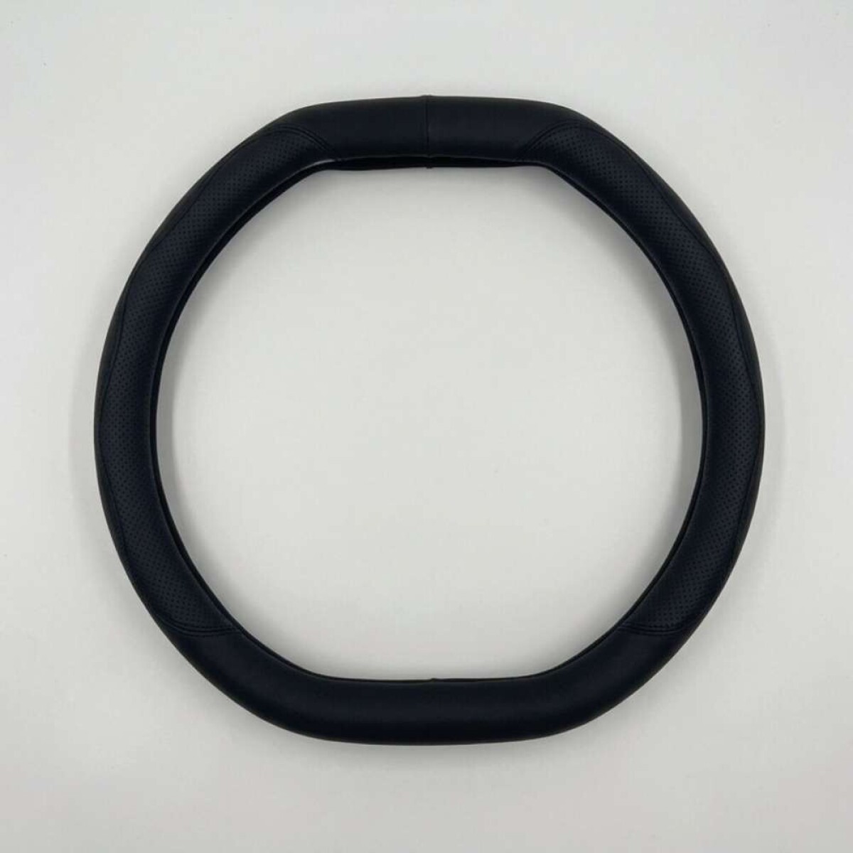 Cubre Volante En Color Negro Para Byd Yuan - Pro 