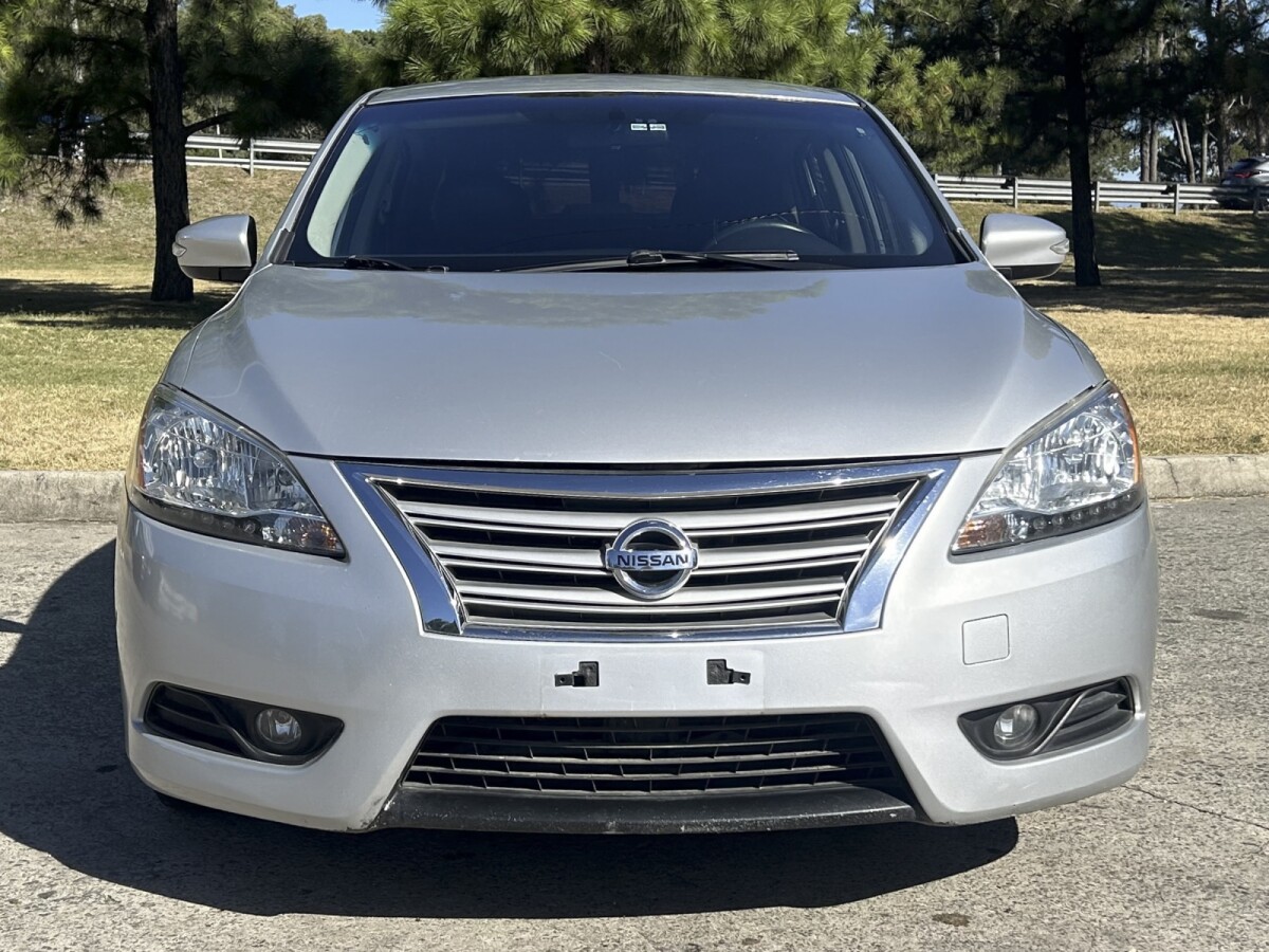 Nissan Sentra 1.8 Exclusive CVT Permuta / Financia Nissan Sentra 1.8 Exclusive CVT Permuta / Financia