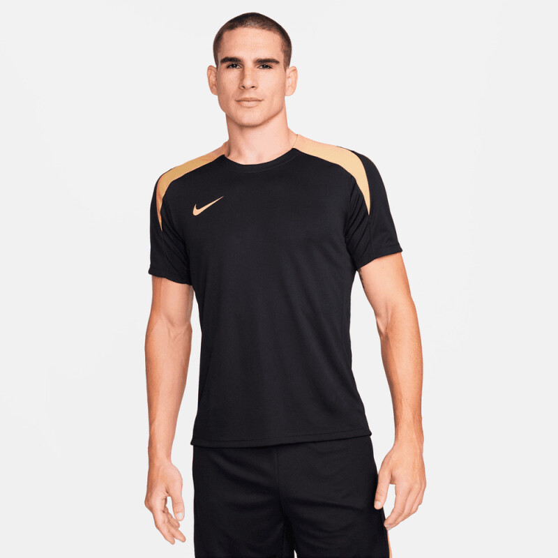 Remera Nike Strike de Hombre Negro
