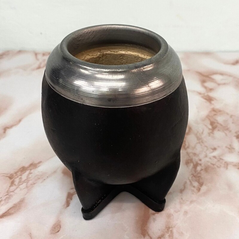Mate torpedo artesanal forrado en cuero N/a