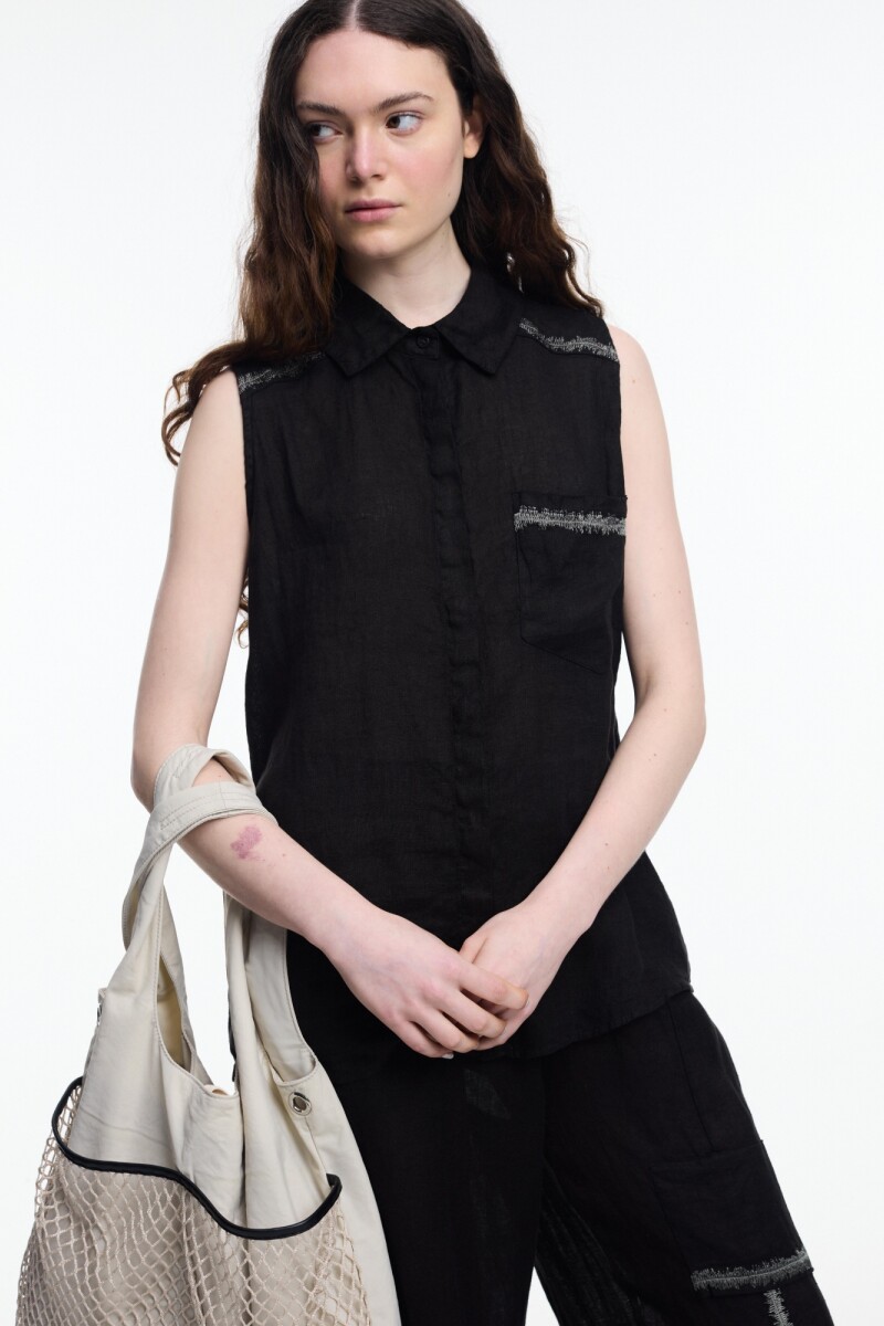 CAMISA SIN MANGAS Negro