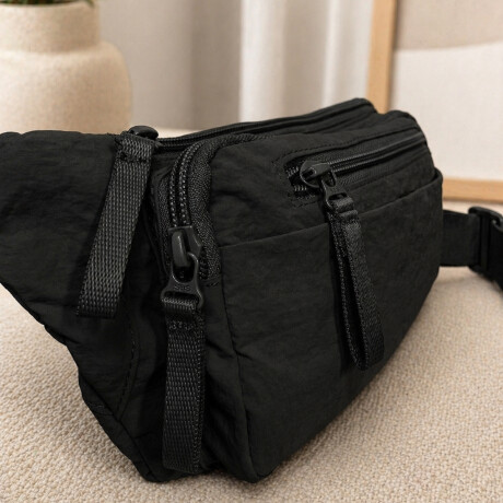 Riñonera ajustable con bolsillos Negro
