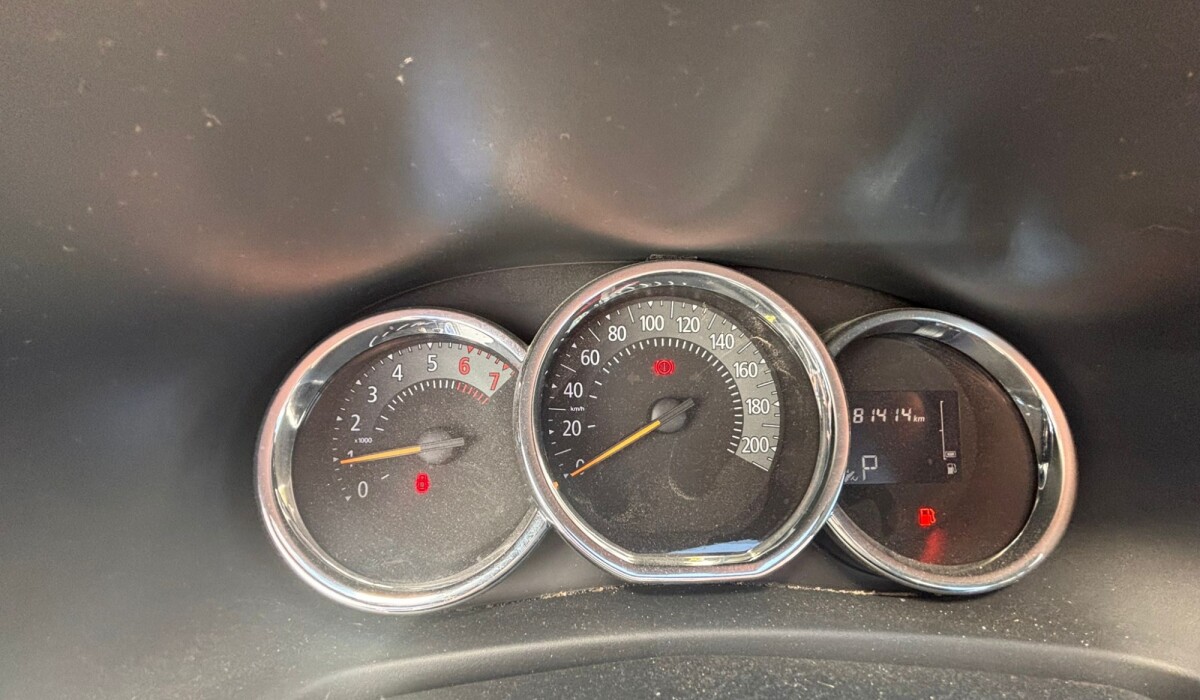 Renault Stepway Intense 1.6 CVT - 2022 Renault Stepway Intense 1.6 CVT - 2022