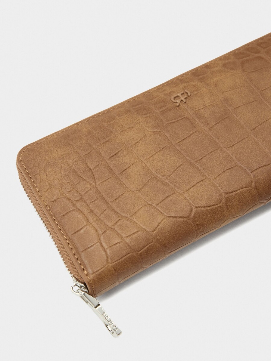 Cartera Con Grabado Animal L camel