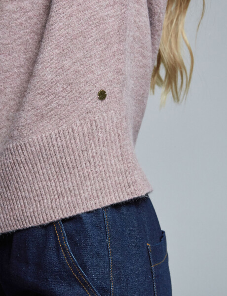 Sweater cuello alto rosa