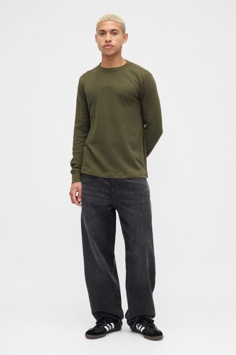 Remera Waffle Manga Larga Logo Gap Hombre Army Jacket Green