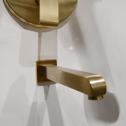 TAPA HUECO VISTA PARA PICO DUCHA ALASSIO DORADO MATE DORADO-BRUSHED GOLD