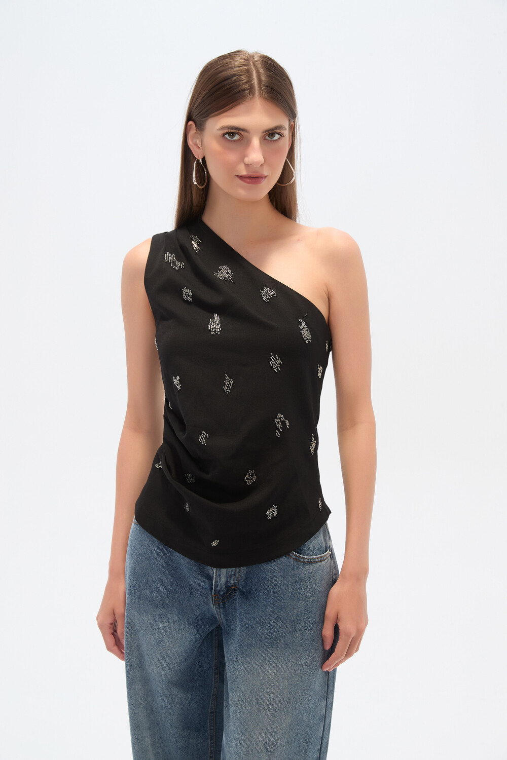 Tops Manir Negro