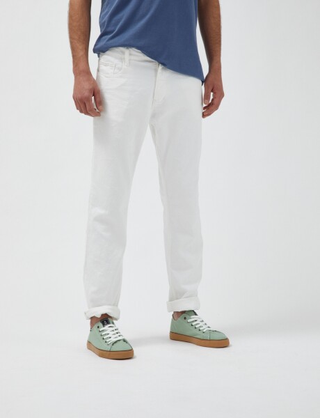 Jean Morano White L-303