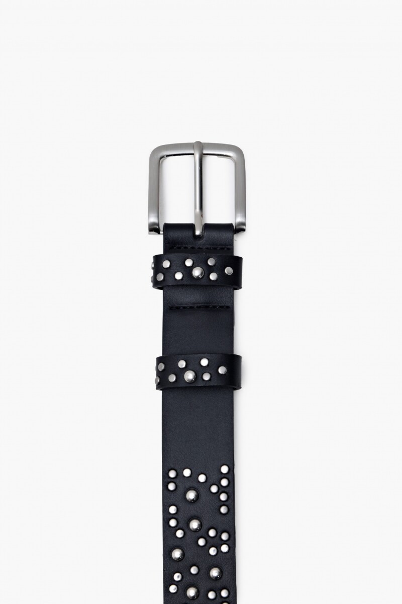 Cinturón tachas negro