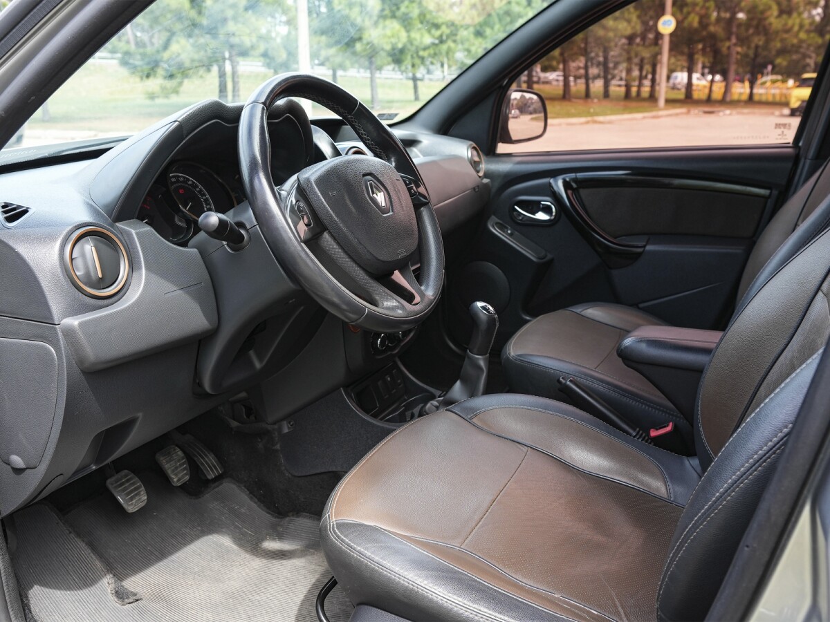Renault Duster Dynamique 2016 | Permuta / Financia Renault Duster Dynamique 2016 | Permuta / Financia
