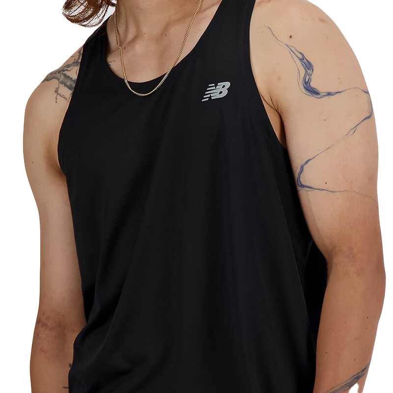 Musculosa New Balance Run Singlet Negro