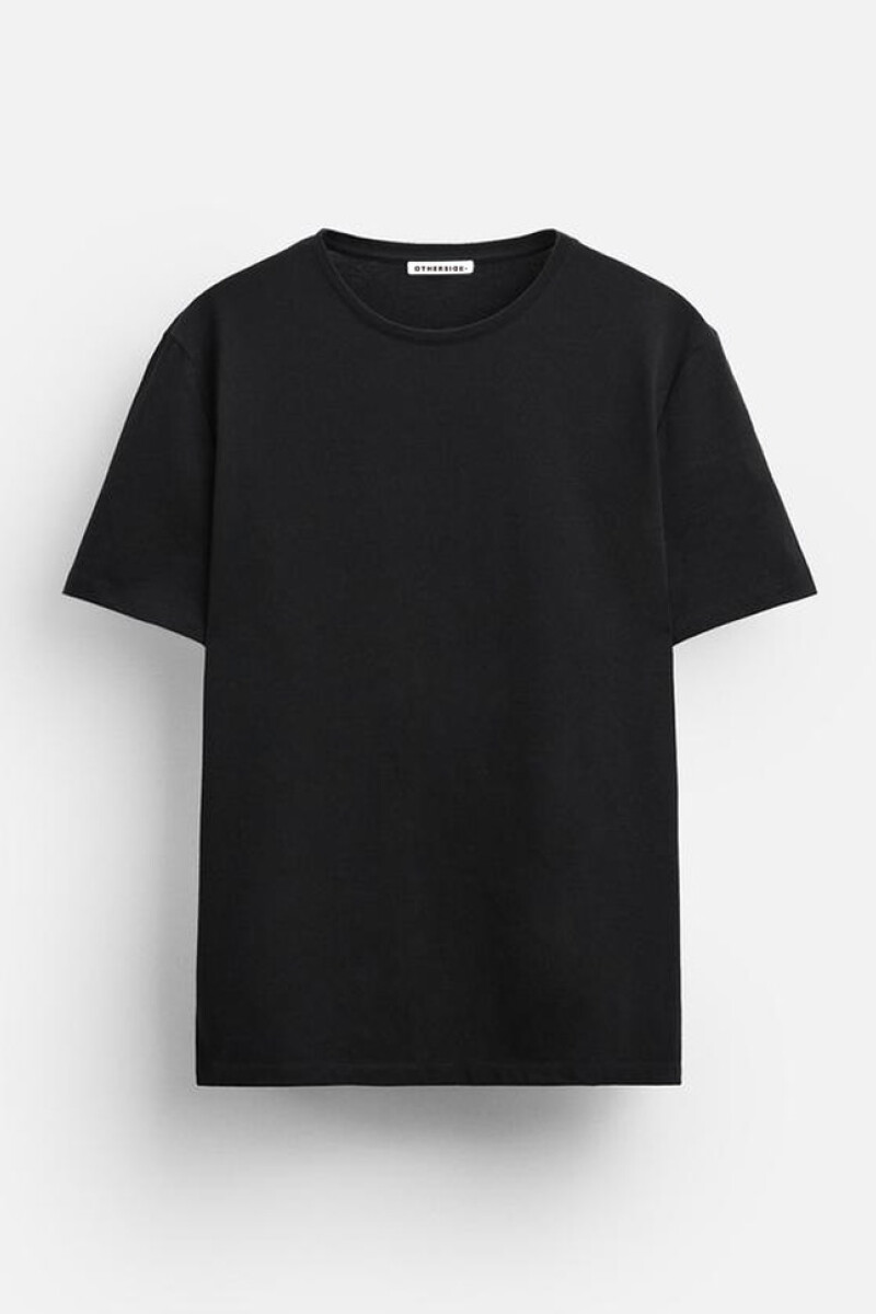 Remera básica SLIM FIT NEGRO