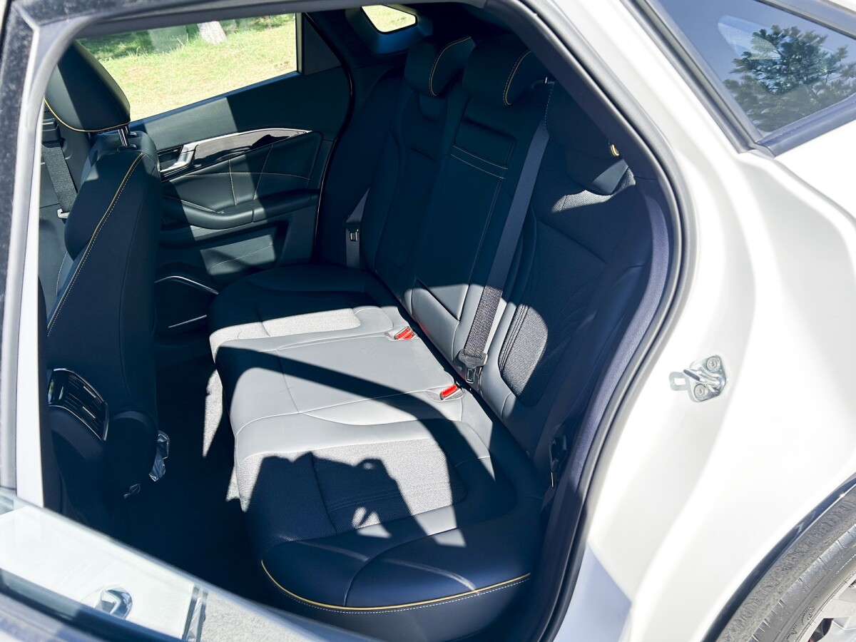 Bestune B70S Commander 1.5T Extra Full| Permuta / Financia Bestune B70S Commander 1.5T Extra Full| Permuta / Financia