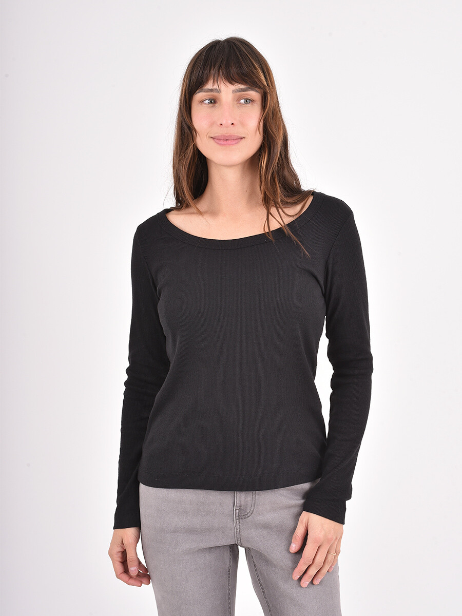 REMERA ISABEL - NEGRO 