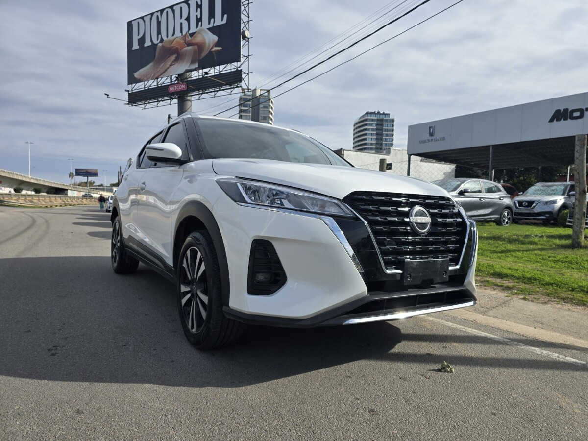 Nissan Kicks 2024 EXCELENTE ESTADO! | Permuta / Financia Nissan Kicks 2024 EXCELENTE ESTADO! | Permuta / Financia