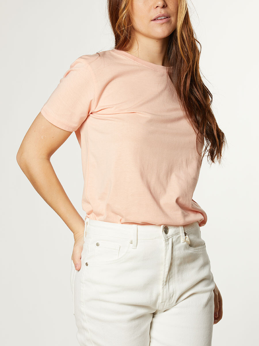 T-SHIRT MAJO RUSTY - Rosado 