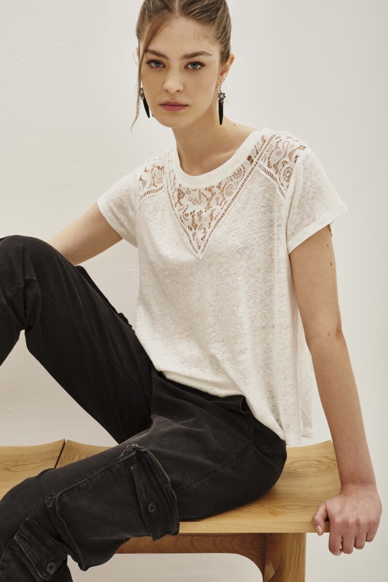 Remera Sophie Crudo