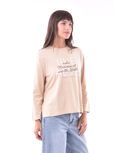 REMERA MALMO VARIANTE 8