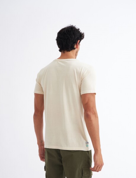 Remera Ottis Crudo