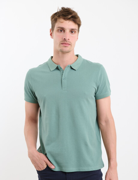520694 REMERA FERAUD Verde