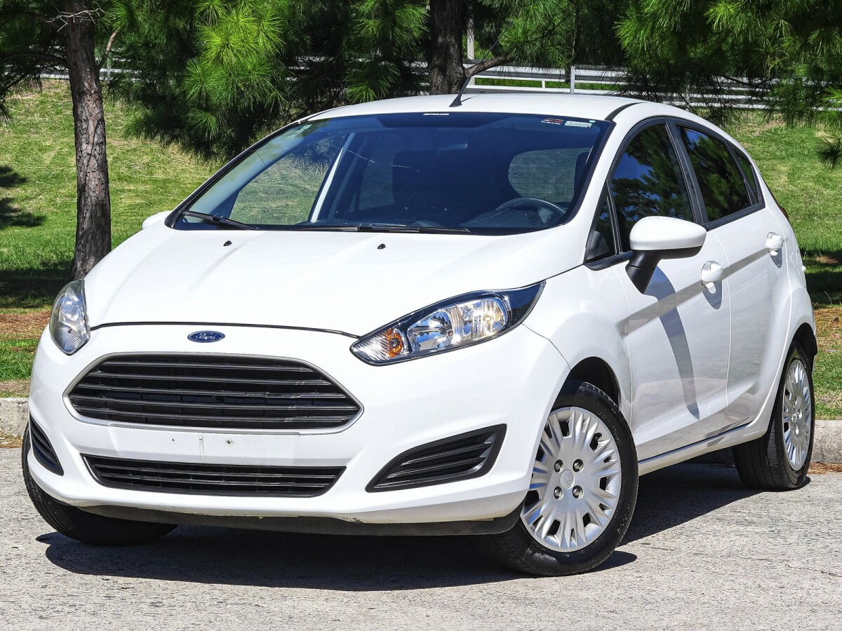 Ford Fiesta S 1.6 Extra Full| Permuta / Financia Ford Fiesta S 1.6 Extra Full| Permuta / Financia