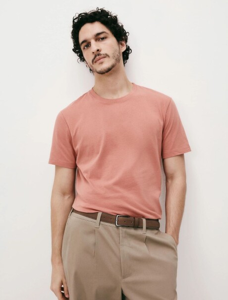 CAMISETA BÁSICA UNISSEX REGULAR WORLD ROSADO