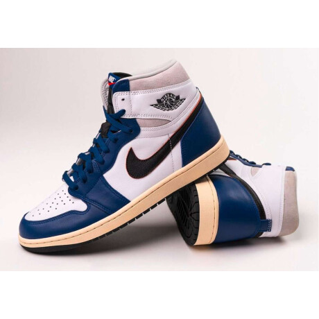 Championes Air Jordan 1 Retro High Og de Hombre blanco