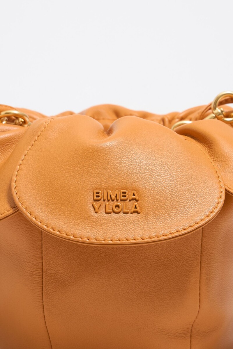 BOLSO PETALO Camel