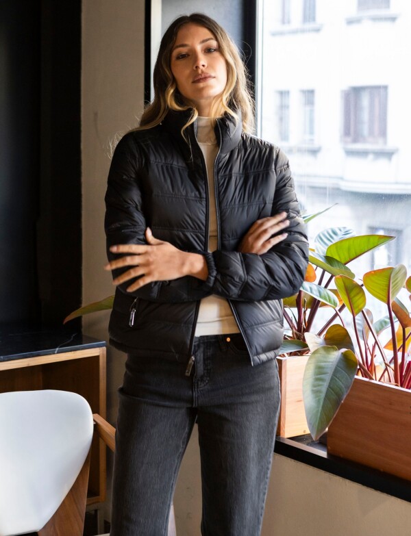Campera Plumas Reversible Packable NEGRO