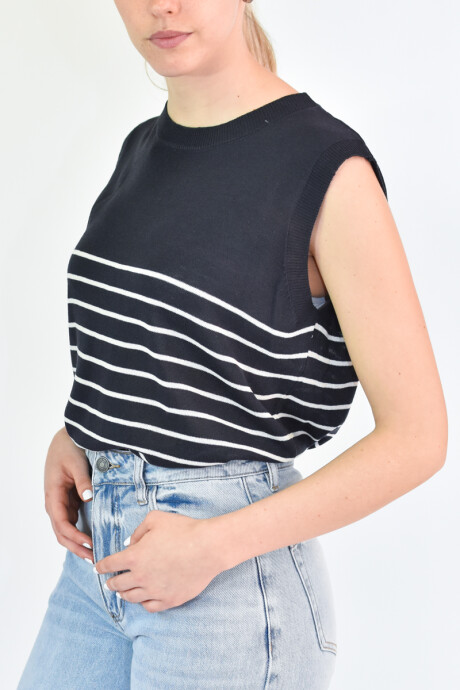 Musculosa Romina Negro