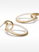 Pendientes De Aro Con Conchas blanco