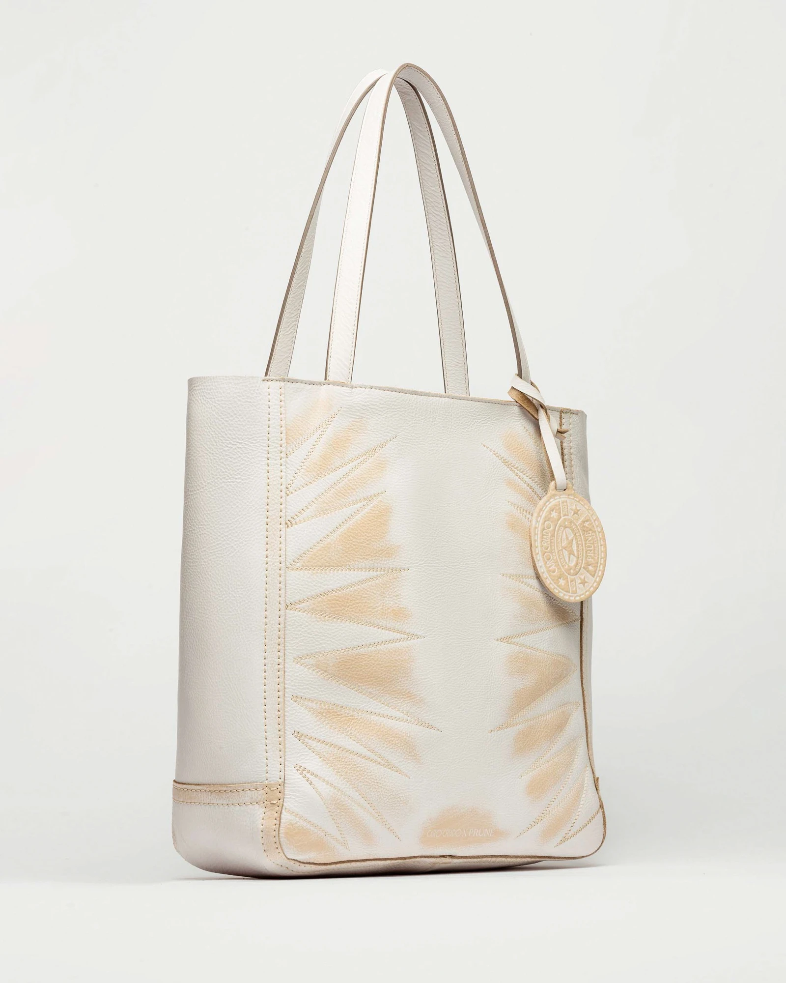 Cartera Prune