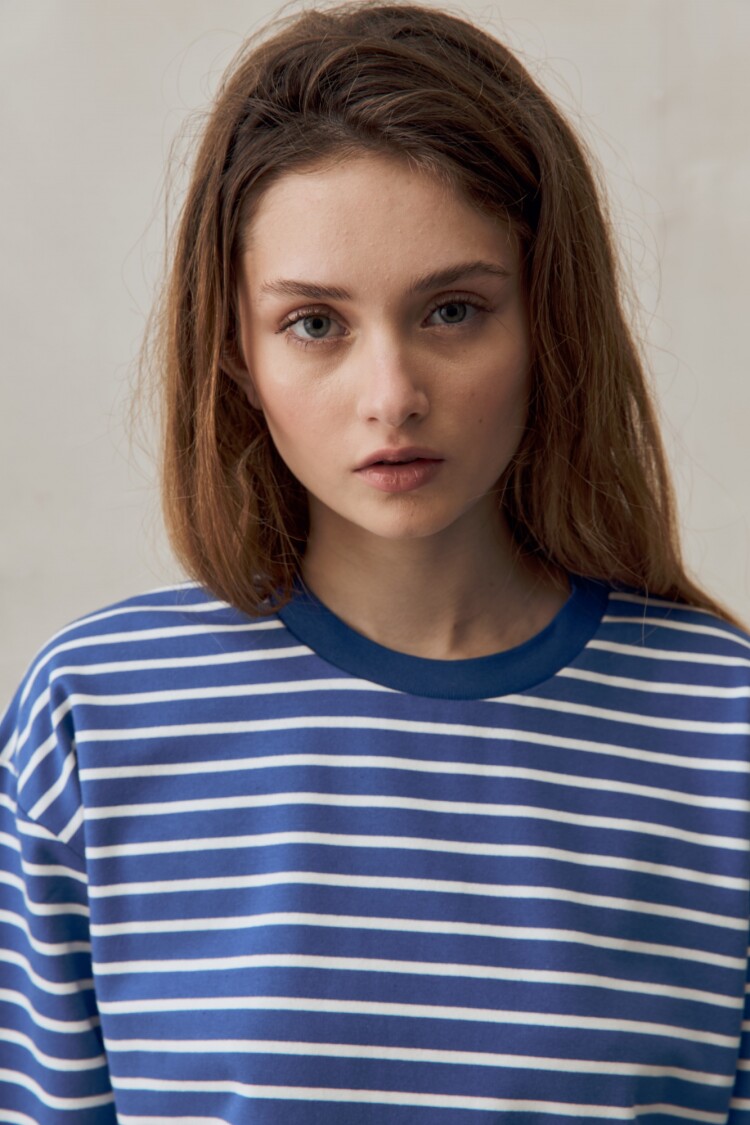 REMERA JORDANA Azul Francia