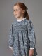Vestido De Flores Con Smock Gris Azulado