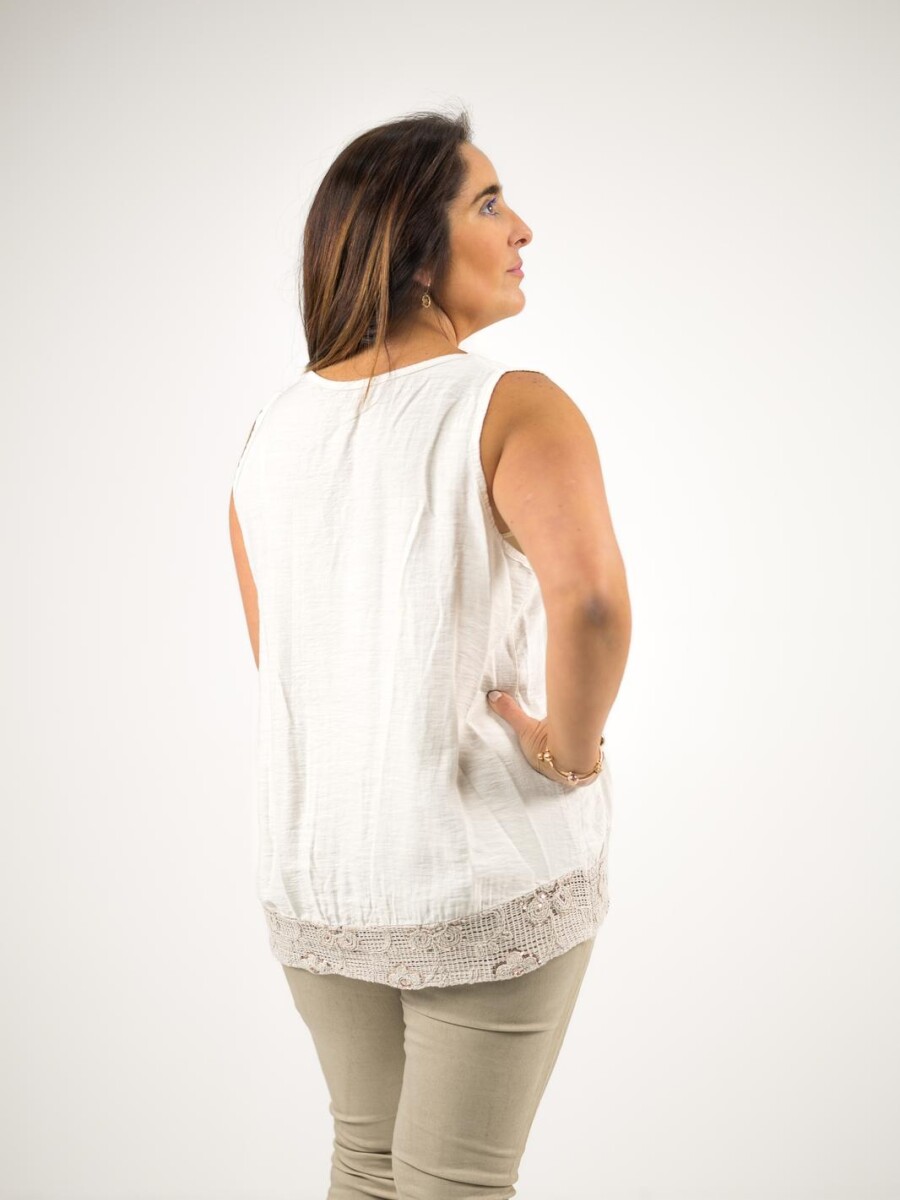 Musculosa con guarda abajo Beige