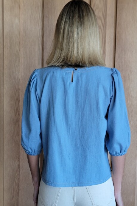 Remera Rose Denim Celeste