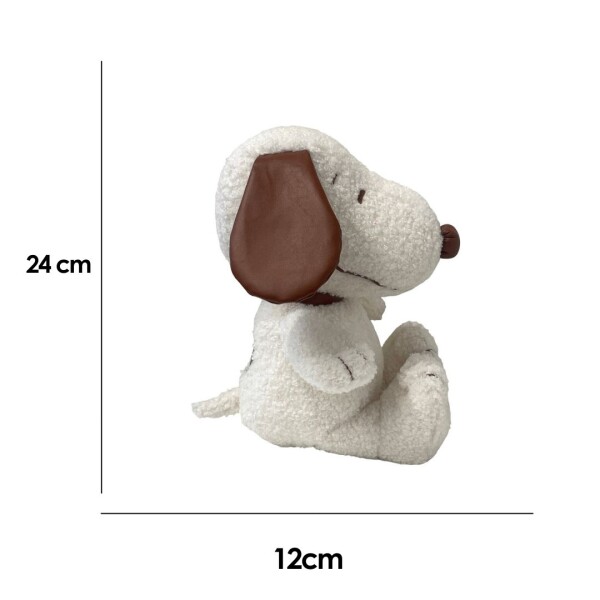 Peluche Snoopy sentado cuero