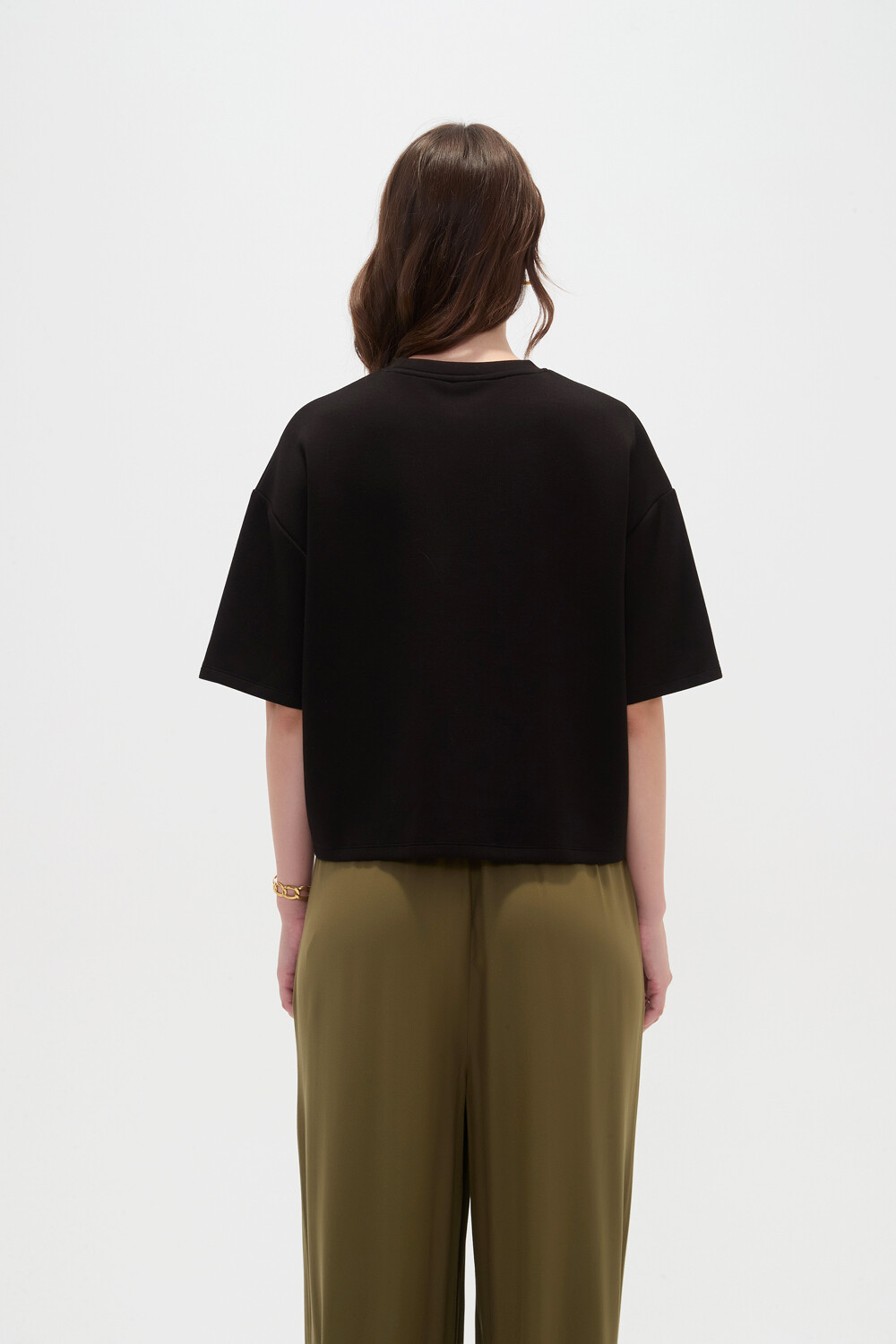 Remera Olipo Negro