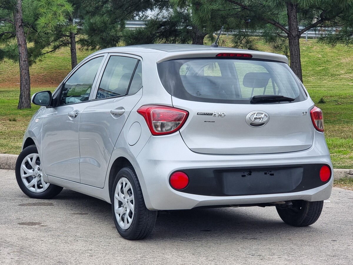 Hyundai Grand i10 EXCELENTE ESTADO! | Permuta / Financia Hyundai Grand i10 EXCELENTE ESTADO! | Permuta / Financia