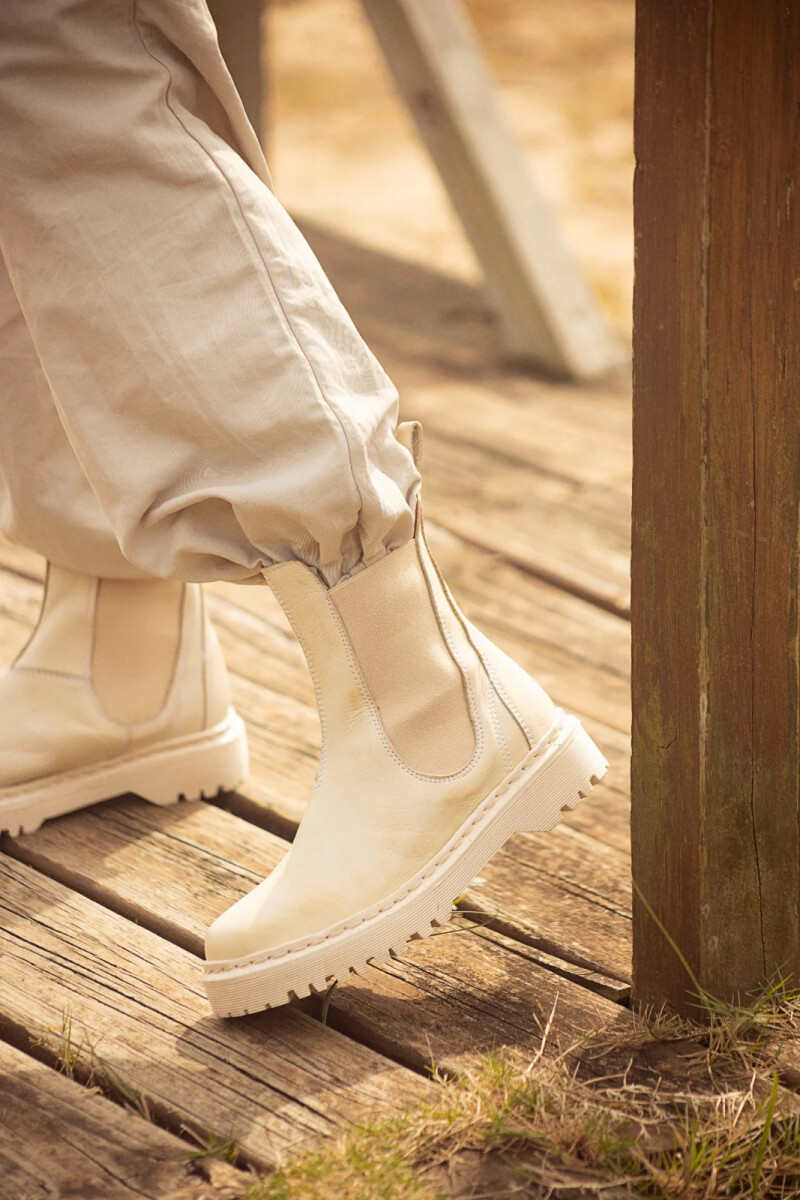 BOTA BAKER Natural