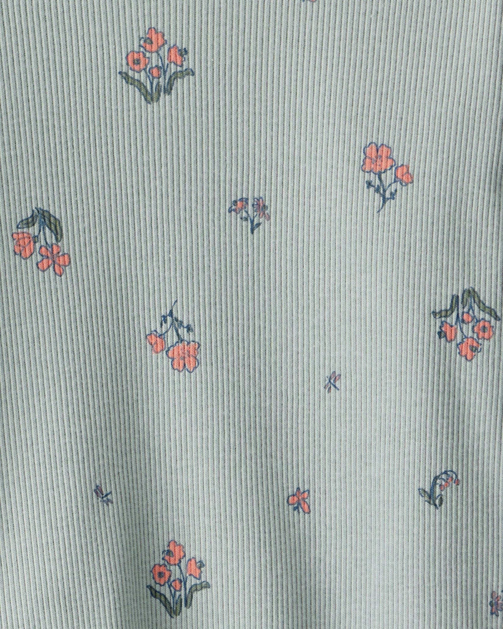 Set dos piezas de algodón, pantalón y remera, diseño floral Sin color