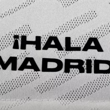 CAMISETA DE NINO REAL MADRID LEGACY Black & White