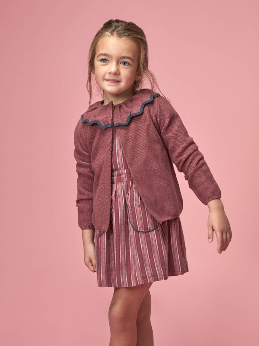 Chaqueta Manga Tres Cuartos Ancha Con Cuello Berenjena