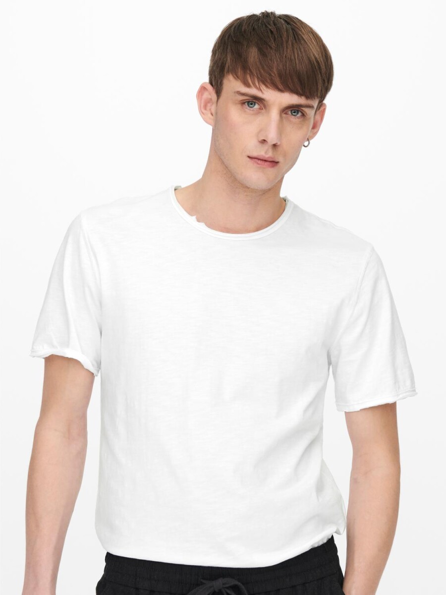 Camiseta Básica Long - Bright White 