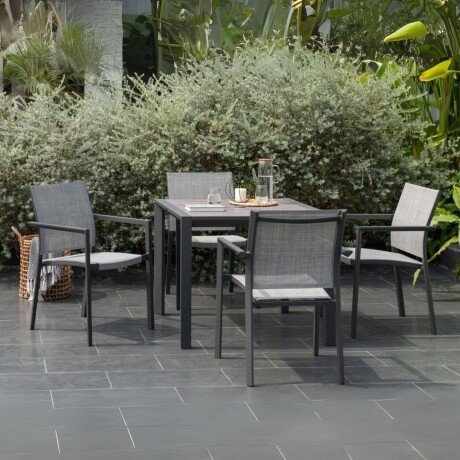 Mesa Cuadrada De Jardín RUSTICO Urbanite 90X90 CM - Gris Mesa Cuadrada De Jardín RUSTICO Urbanite 90X90 CM - Gris