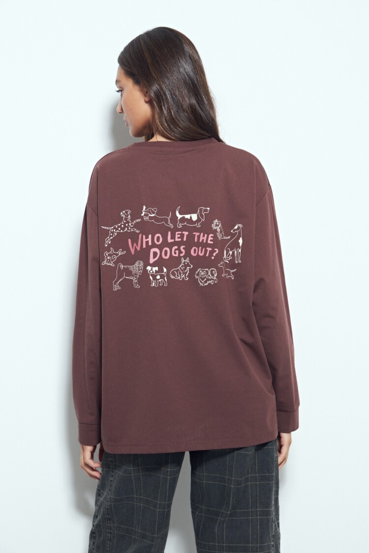 REMERA DOGS OUT Chocolate