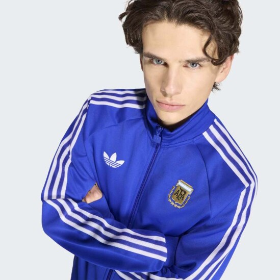 Campera Adidas Deportiva Argentina Originals. Azul